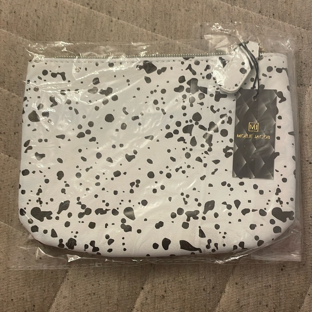 NWT Mollie Jacob Abstract Monochrome Pouch